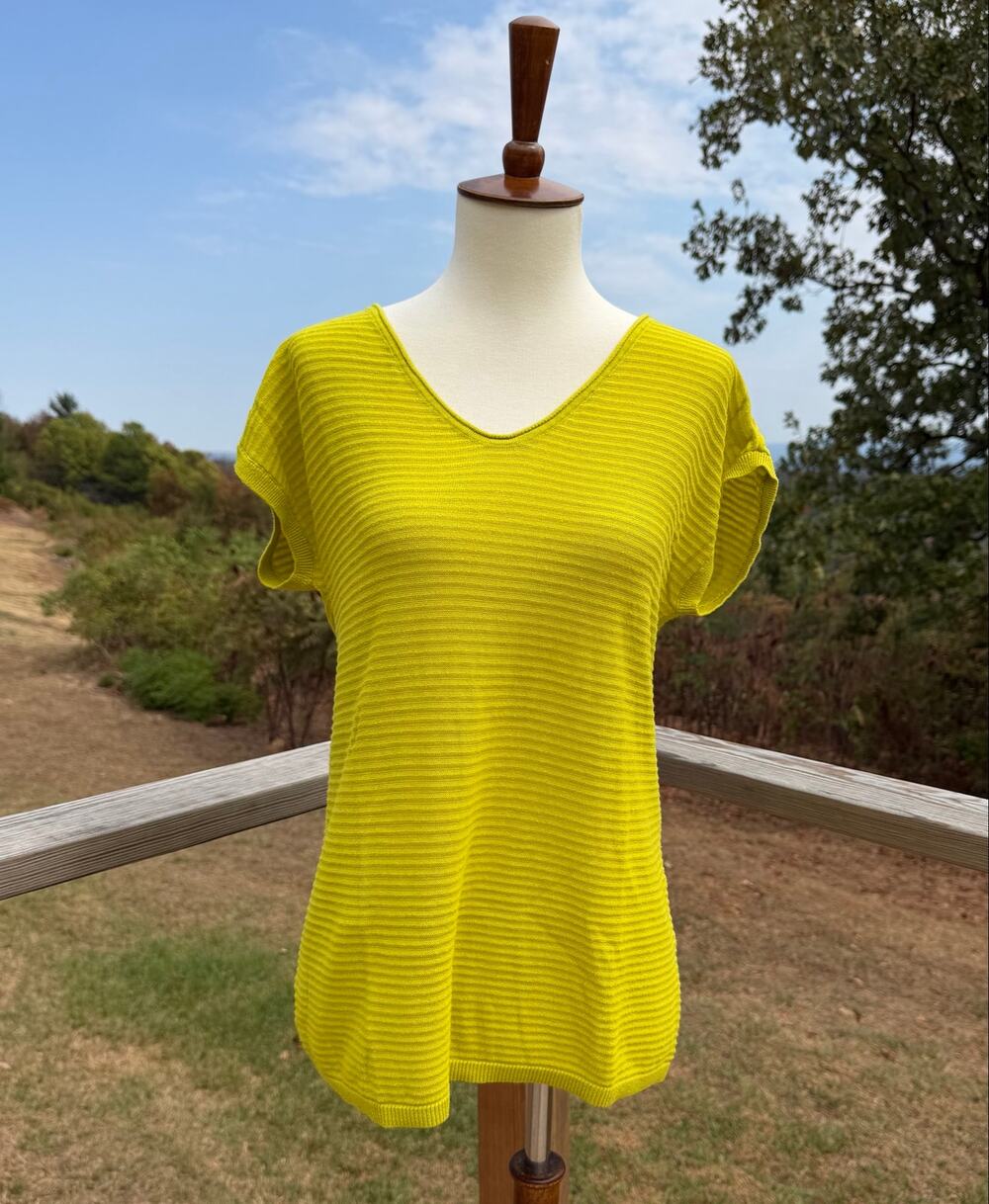 Loft Chartreuse Green Short Sleeve Cotton Knit V-Neck Blouse Womenβs Size Small